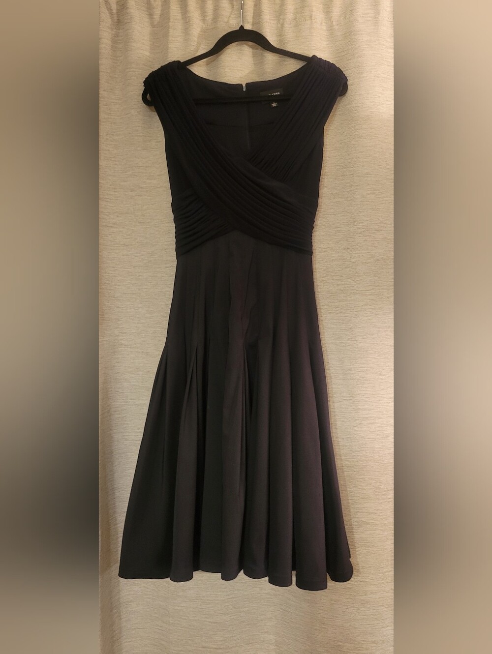 Adrianna Papell Black Fit & Flare Cocktail Dress | Size 4 | Wedding Guest |